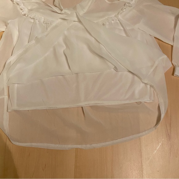 CBR halter shoulder sheet lined top. Pretty. Size small. - Picture 5 of 7